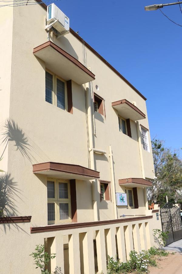 Hotel Nkc Airport Chennai Exterior photo
