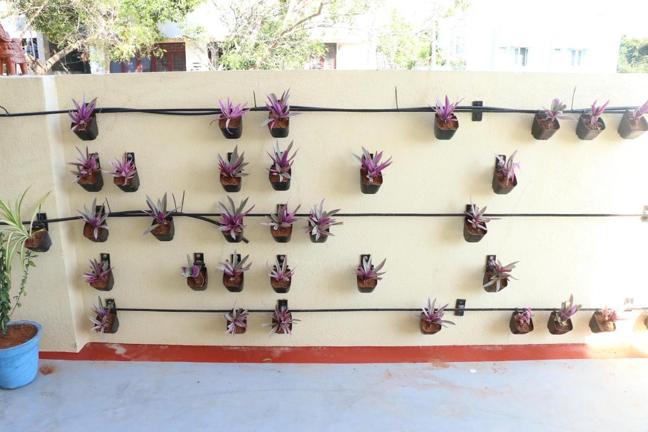 Hotel Nkc Airport Chennai Exterior photo